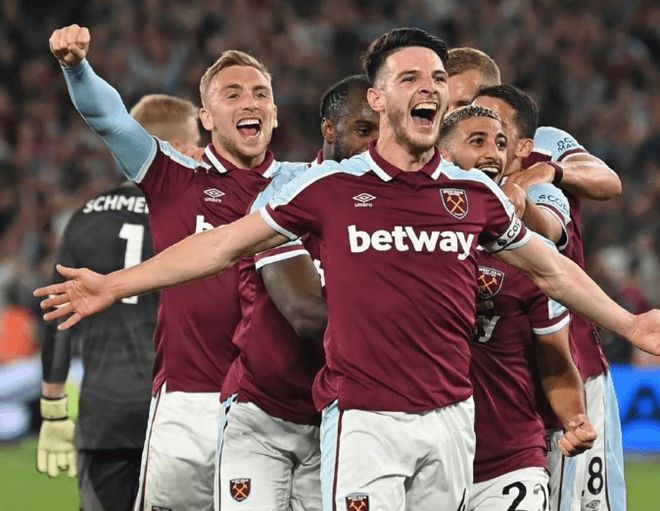 杨鸣：辽宁男篮进入新老更替时期，先打进季后赛再图发展