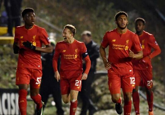 搏击网红正面挑战鸽武缘，直言输了给10W，对方却迟迟不敢回应