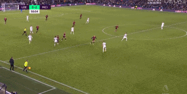 8场首发惊艳亮相！倪非凡一传进步大，但关键局仍靠老将