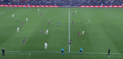 奥莱报：迪马利亚壁画遭到涂污，青训教练指责罗萨里奥球迷